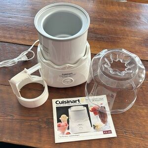 Cuisinart Ice Cream & Yogurt Maker